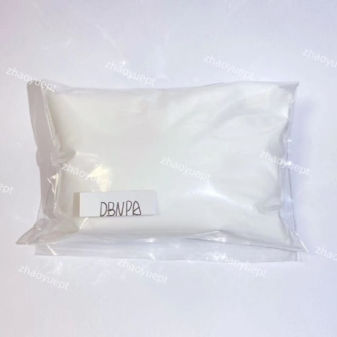 10222-01-2 DBNPA ยาฆ่าเชื้อสัตว์ 99% การบําบัดน้ํา ขาวขาว 0